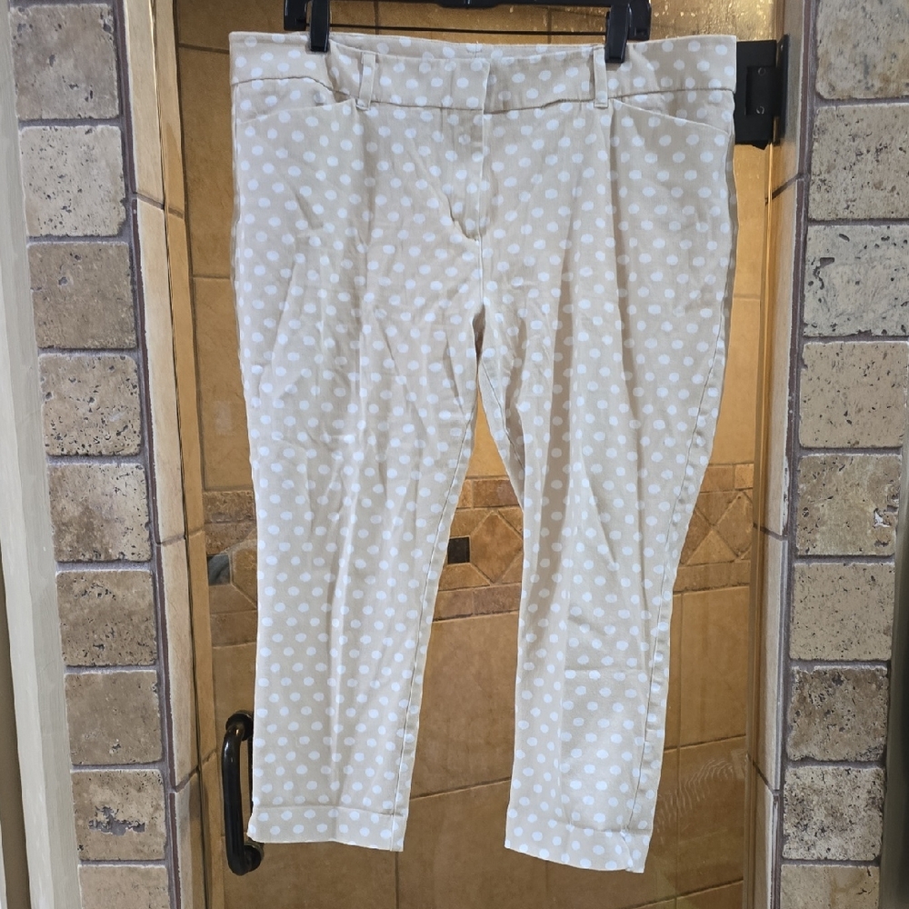 New York & Company Cream Polka Dot Capris